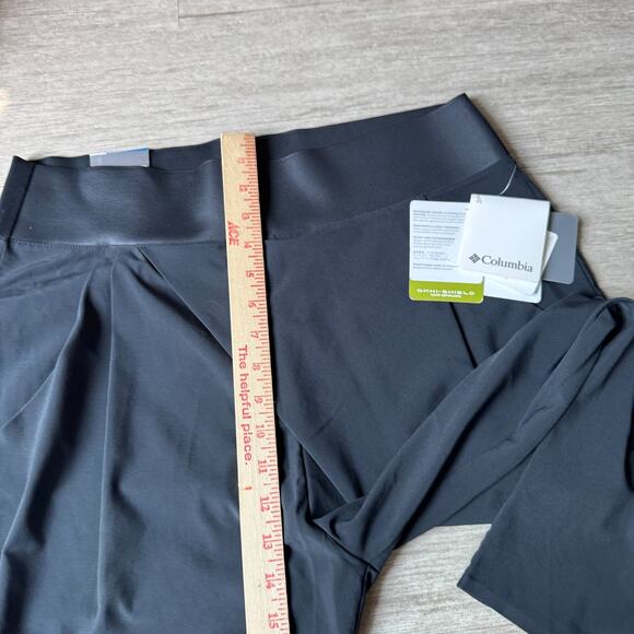 Columbia Omni Shield Womens Capri Pants L Black Adera Relaxed Faux Wrap NWT - Picture 9 of 13